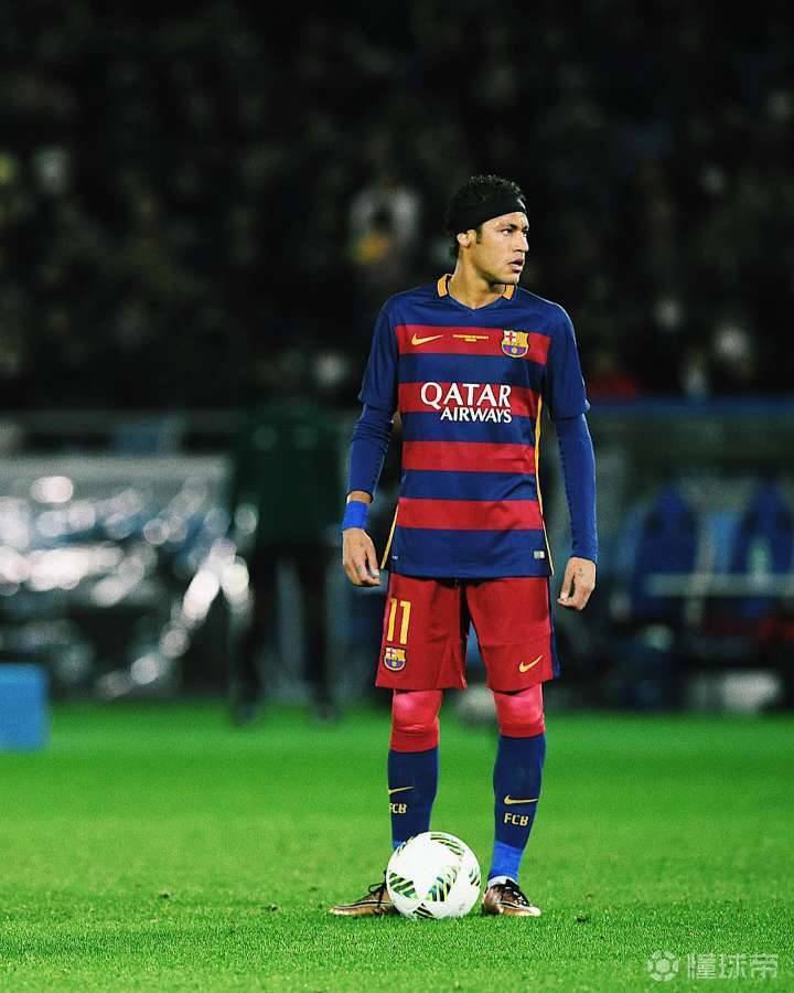 英超夏窗烧30亿，将德甲变供货商，真金白银堆砌第一联赛！